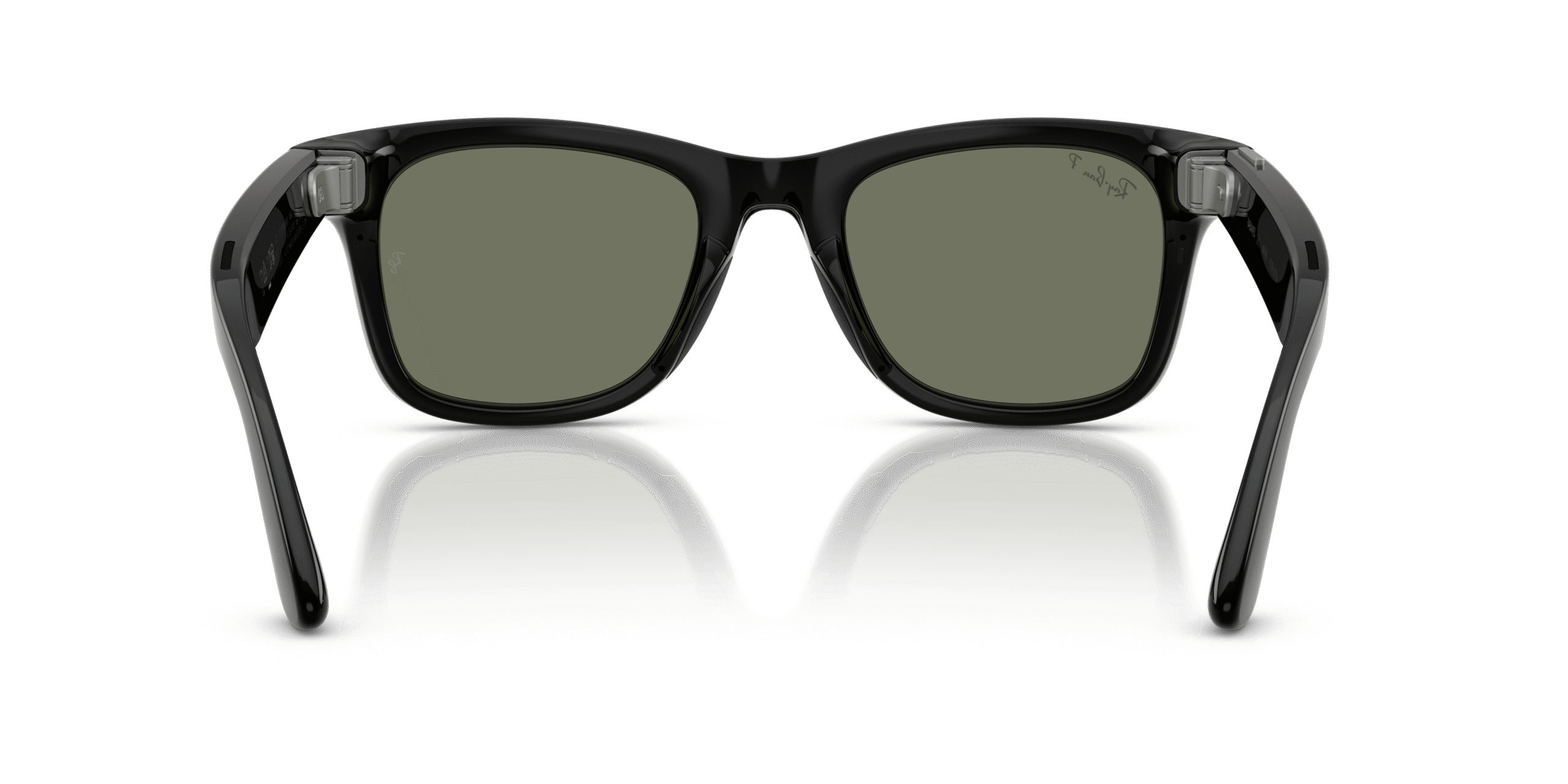 Detalle de Ray-Ban Meta Gen 3 Wayfarer con vista de la parte trasera
